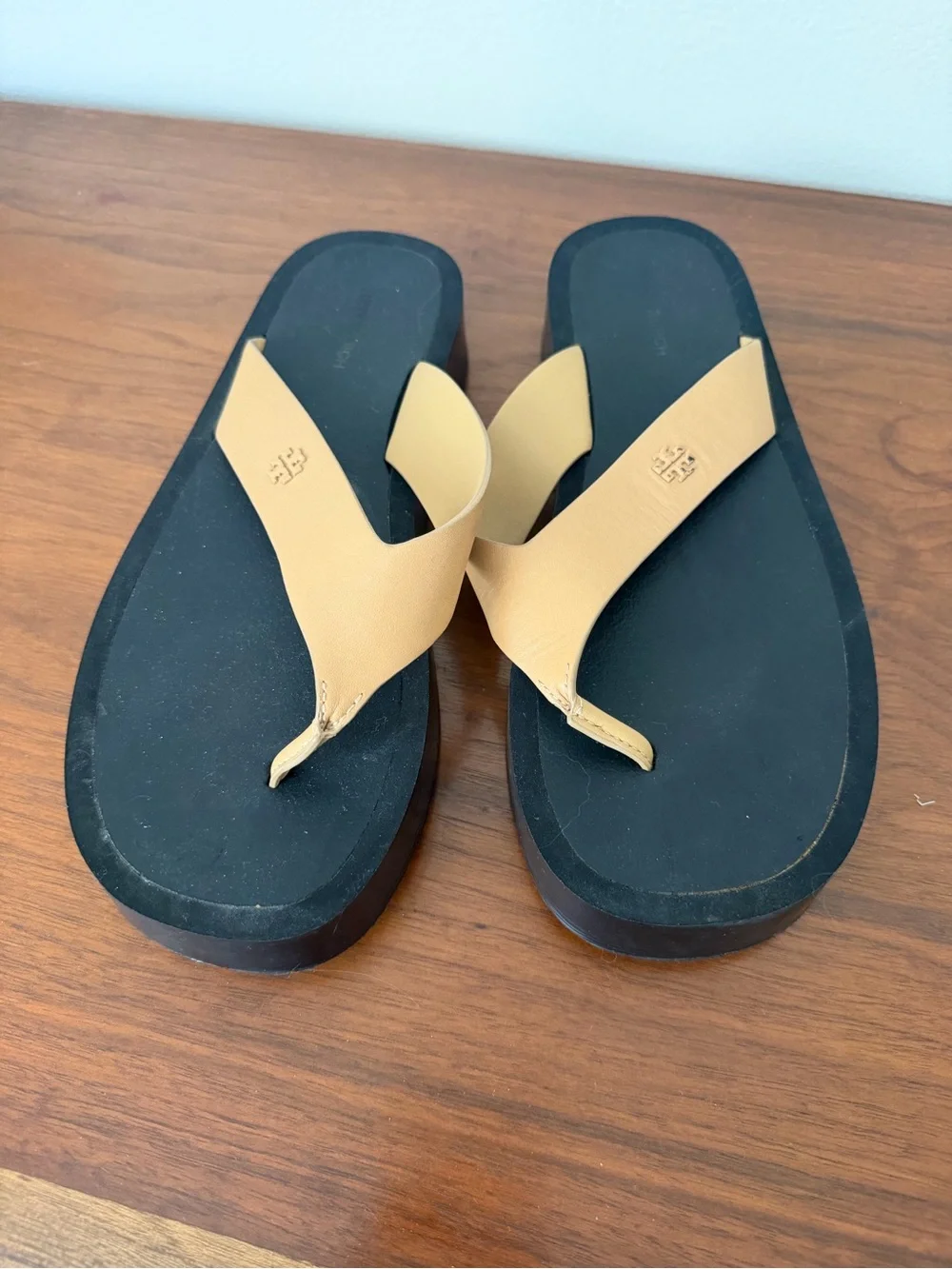 Tory Burch PLATFORM FLIP-FLOP size 8